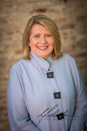 Heidi Tracy Head Shots